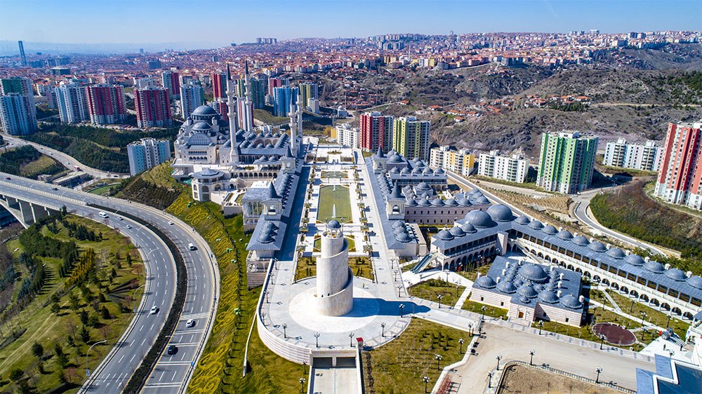 TOKİ sadece dar gelir grubu için mi konut üretiyor?